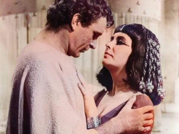Richard Burton and Elizabeth Taylor in Cleopatra 1963