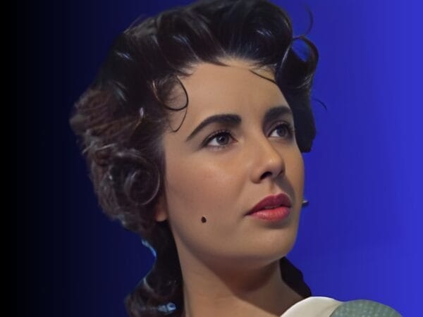 Elizabeth Taylor in the film Giant 1956